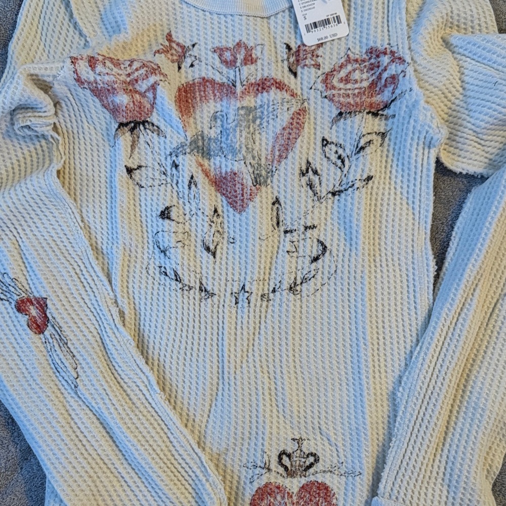 Free People Cream Long Sleeve with Heart and Floral Design - Picture 3 of 4